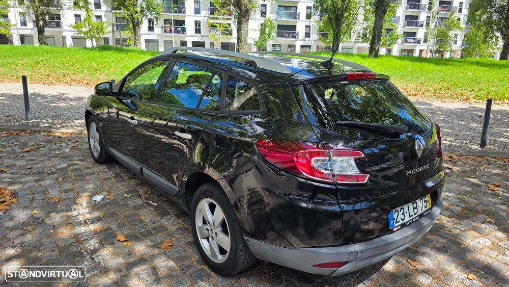 Renault Mégane Sport Tourer 1.5 dCi Dynamique - 4