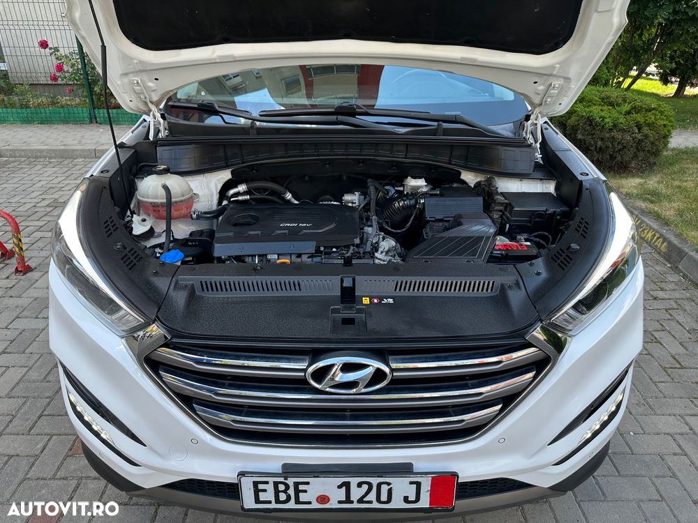 Hyundai Tucson blue 1.7 CRDi 2WD Style - 39