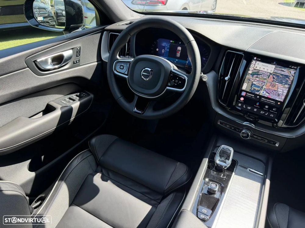 Volvo XC 60 2.0 T6 PHEV Black Edition - 30