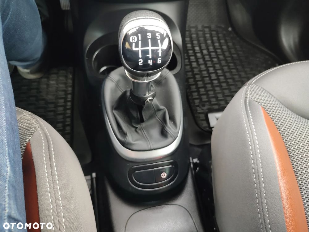 Fiat 500L 1.6 Multijet Trekking S&S - 19