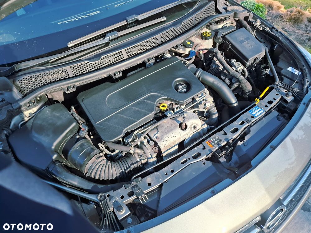 Opel Astra 1.6 D Automatik Start/Stop Business - 25