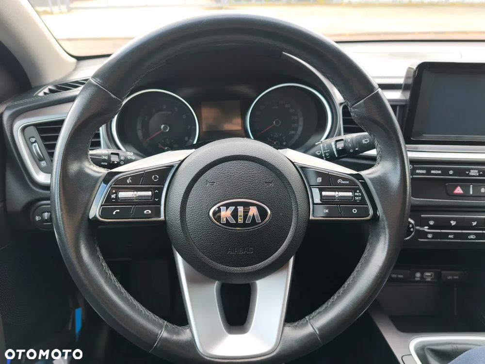 Kia Ceed 1.4 M - 13