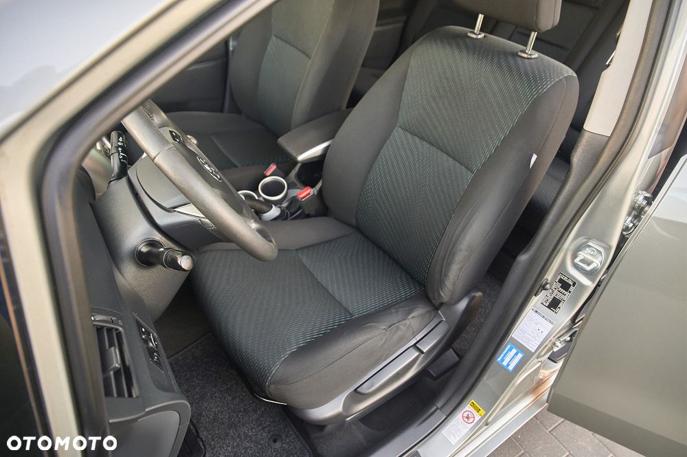Toyota Verso 1.8 5-Sitzer Executive - 22