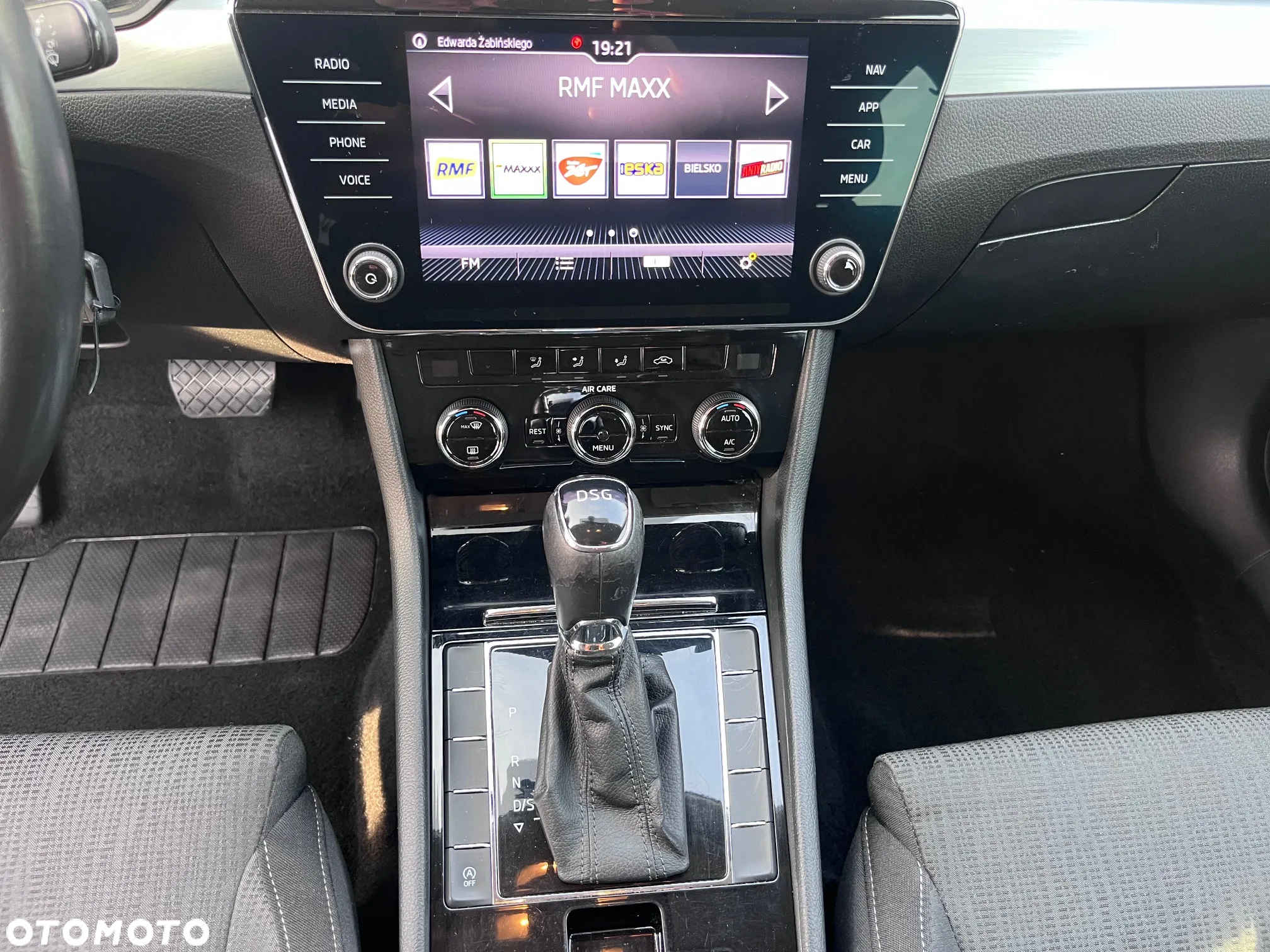 Skoda Superb 1.6 TDI Ambition DSG - 12