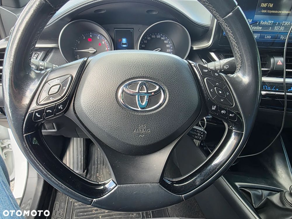Toyota C-HR 1.2 T Premium - 4