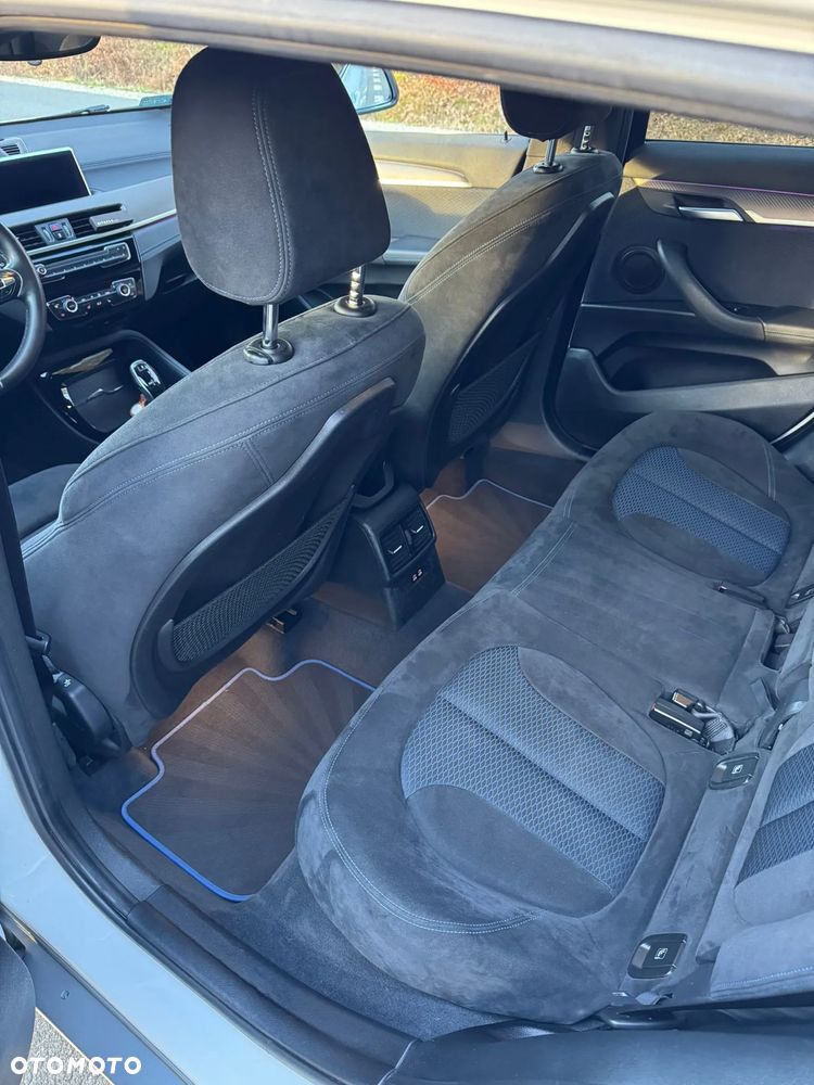 BMW X2 xDrive20d - 10