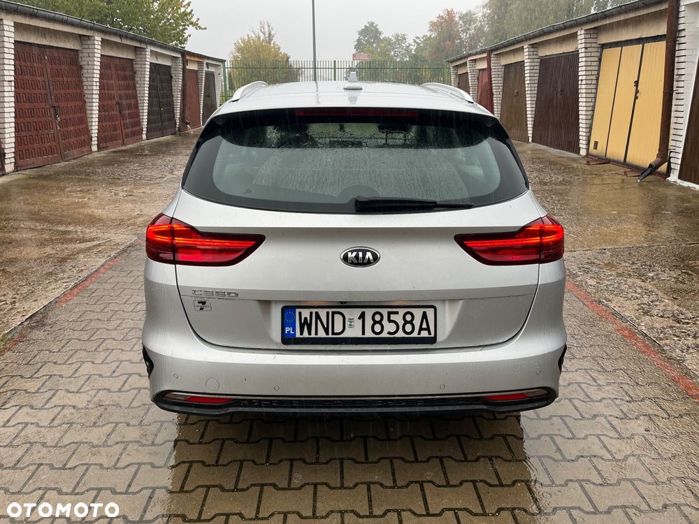 Kia Ceed 1.5 T-GDI M - 15