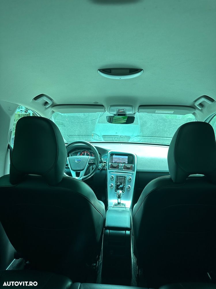 Volvo XC 60 D3 Geartronic Summum - 13