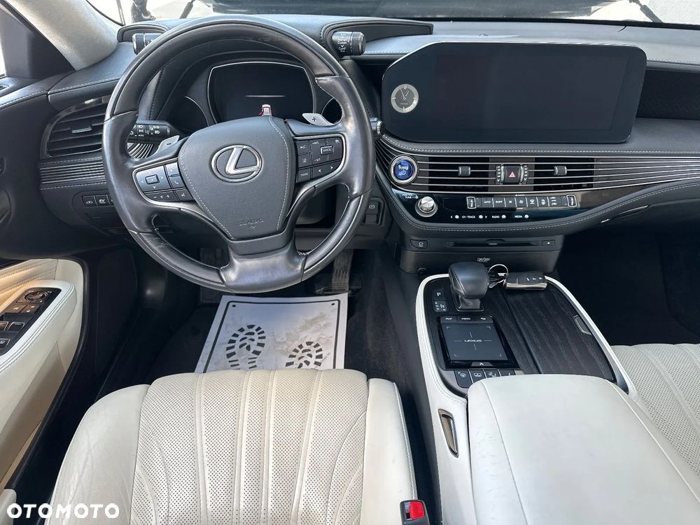 Lexus LS - 38