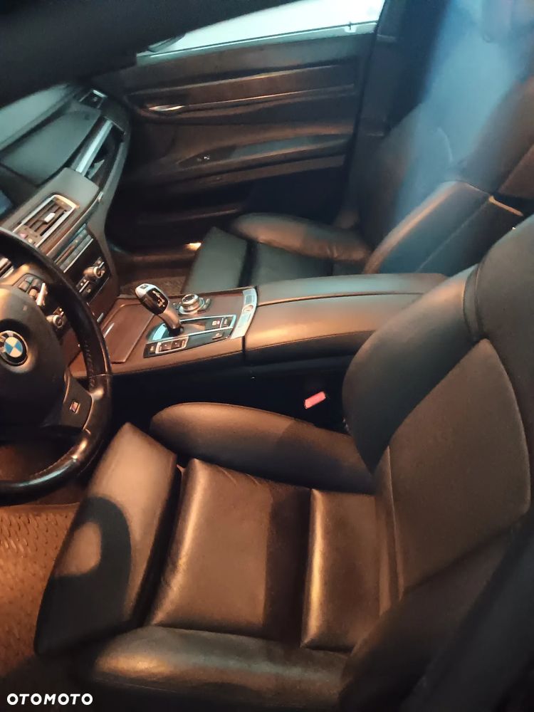 BMW Seria 7 730d - 13