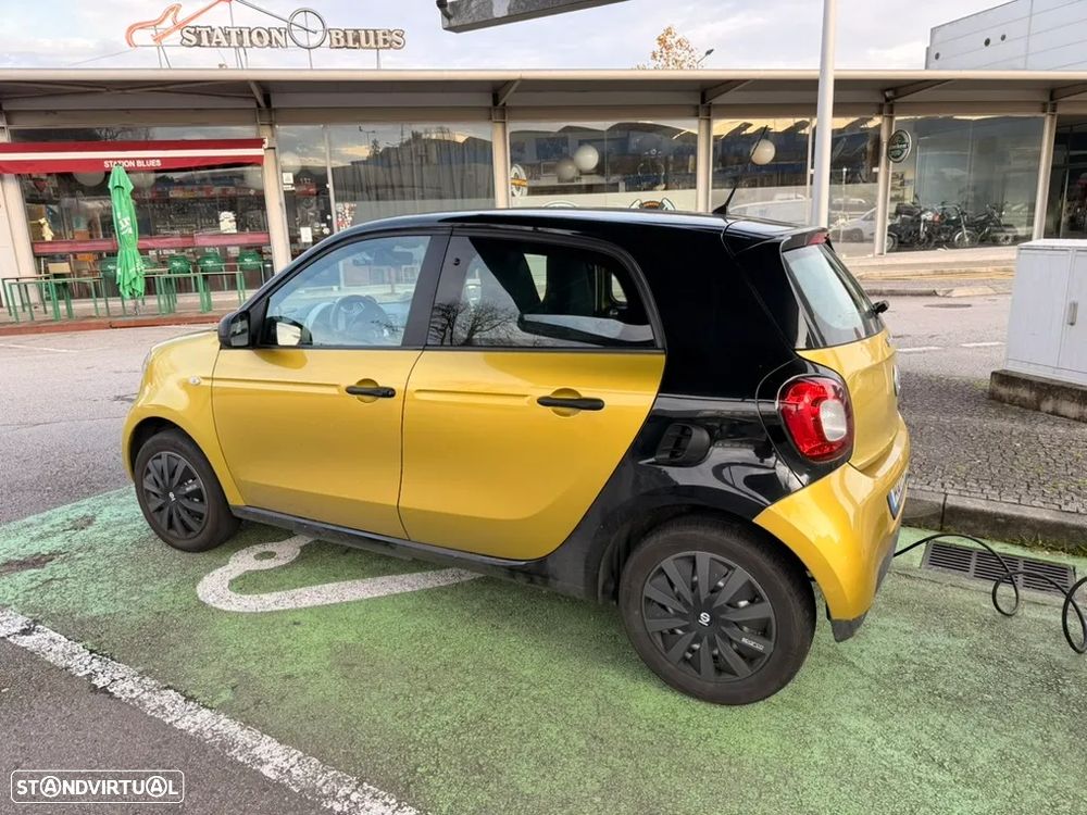 Smart ForFour EQ - 4