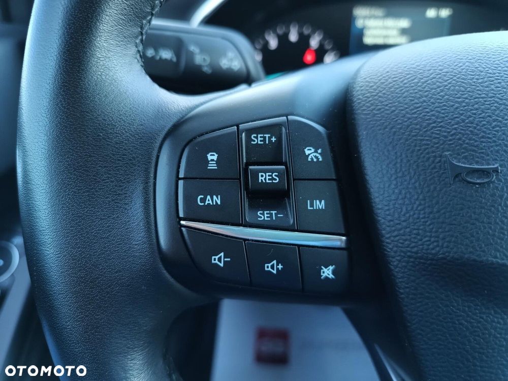 Ford Focus 1.0 EcoBoost Active - 22