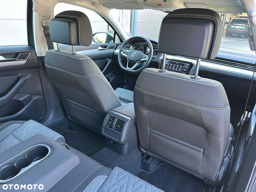 Volkswagen Passat Variant 1.5 TSI EVO Business - 10