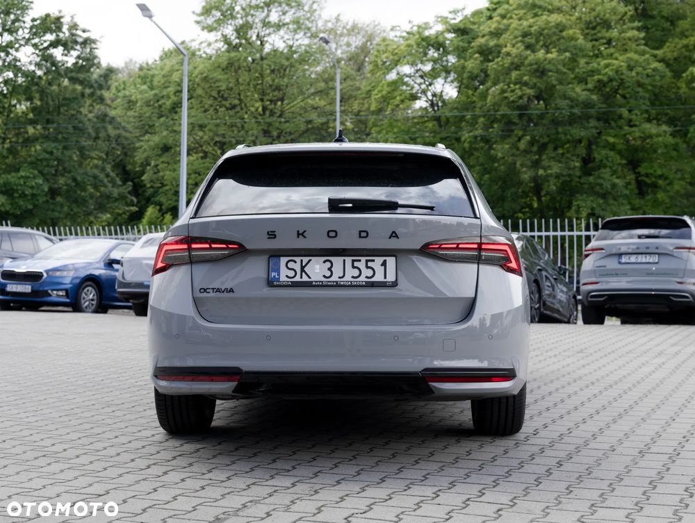 Skoda Octavia 2.0 TDI Sportline DSG - 7