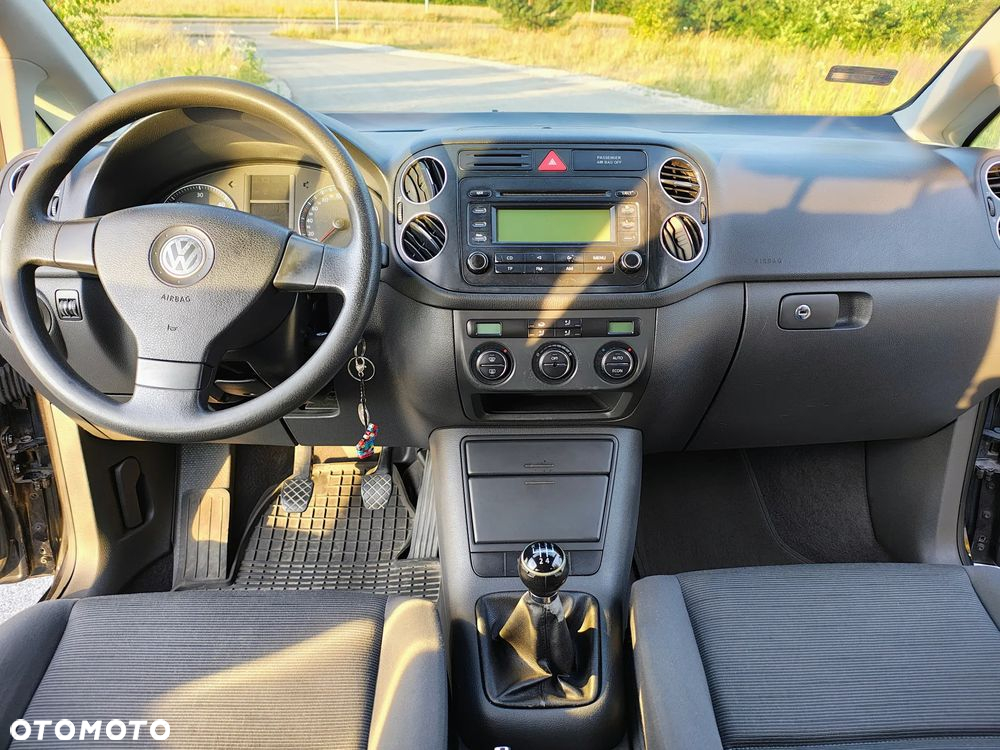 Volkswagen Golf Plus 1.9 TDI Comfortline - 16