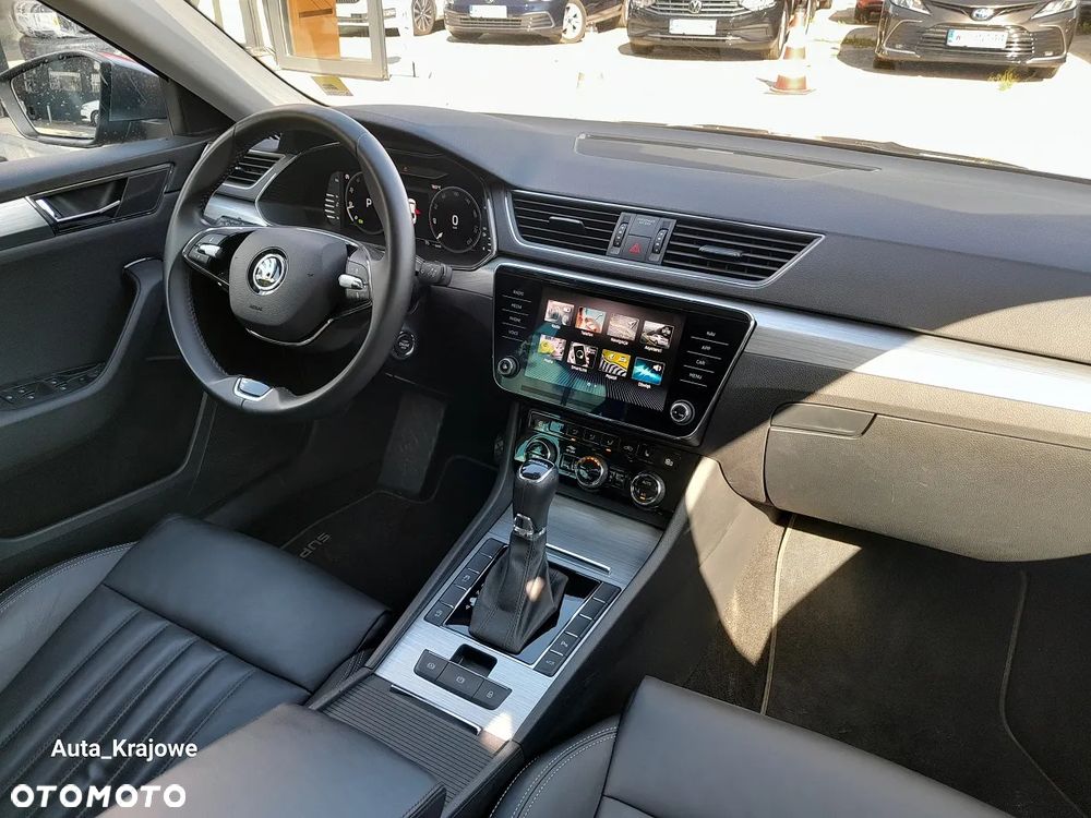 Skoda Superb 2.0 TSI Ambition DSG - 10