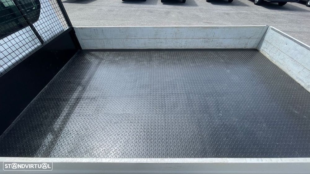 Ford Transit 2.0 TDCi L4 Cabine Dupla - 23