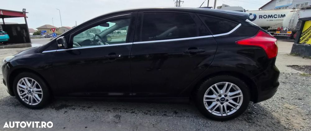 Ford Focus 1.6 EcoBoost Start Stop Titanium - 4