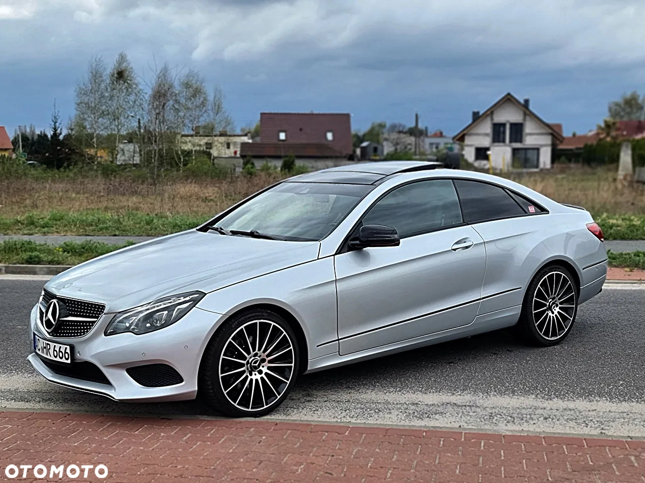 Mercedes-Benz Klasa E - 16