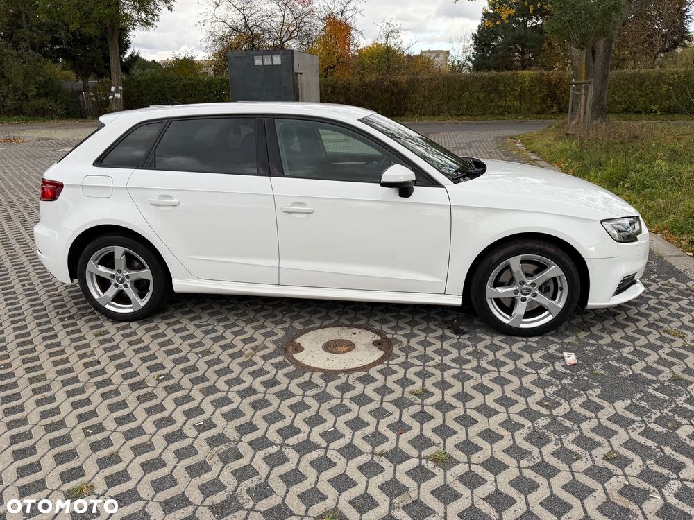 Audi A3 - 3