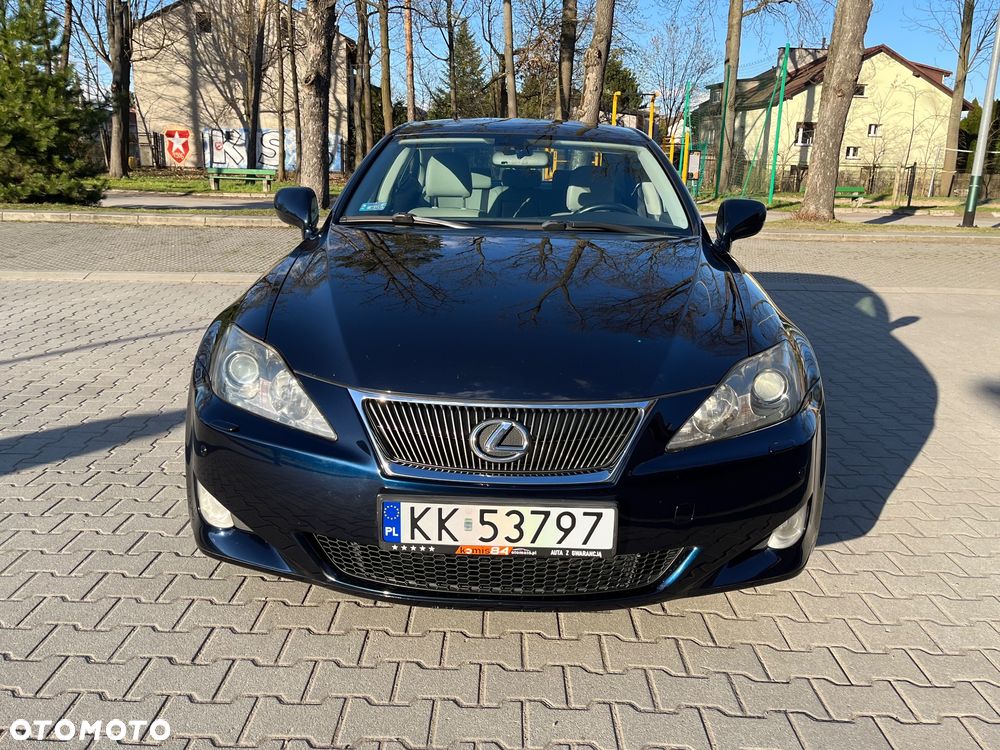 Lexus IS 250 Prestige - 11