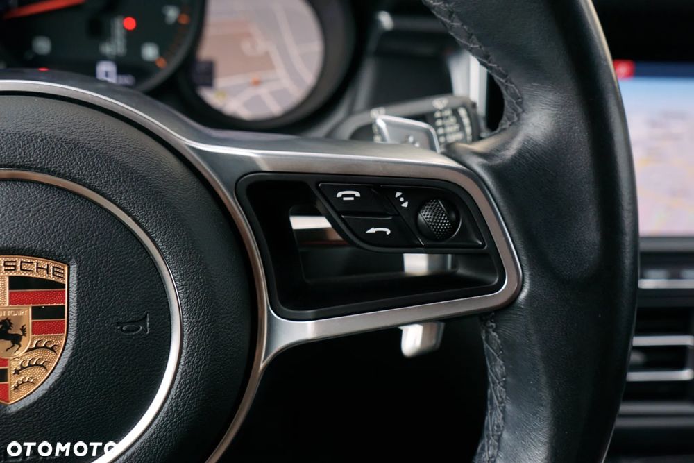 Porsche Macan Standard - 29