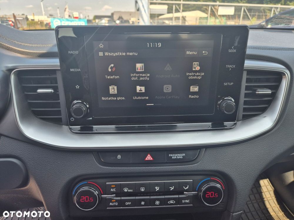 Kia Ceed 1.5 T-GDI M - 17