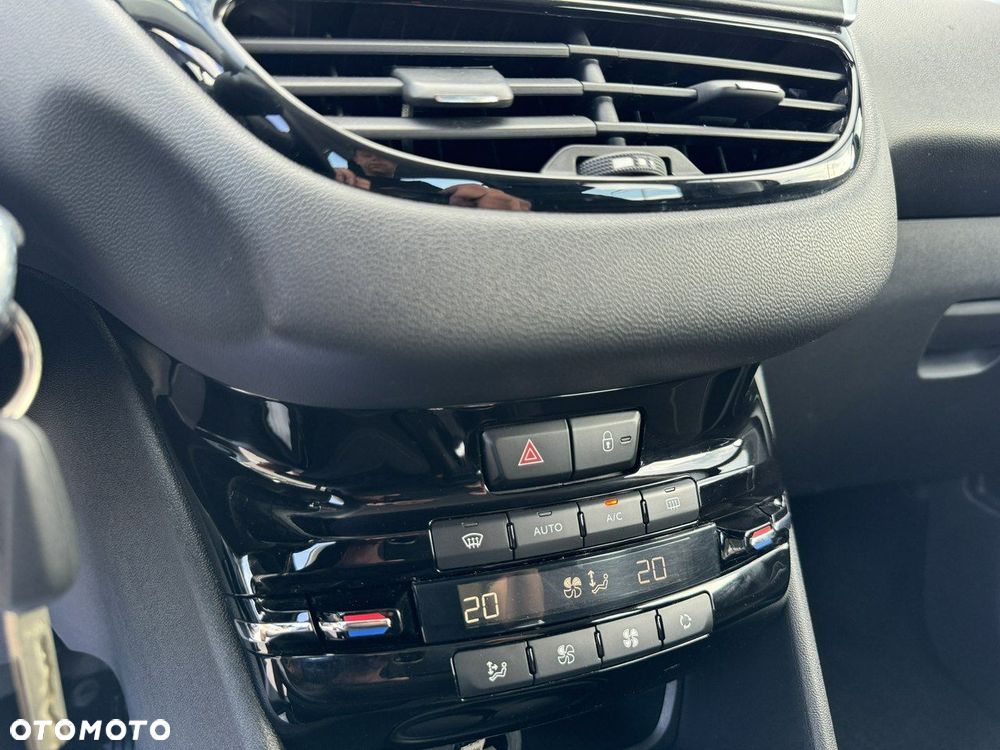 Peugeot 208 BlueHDi 100 Active - 25