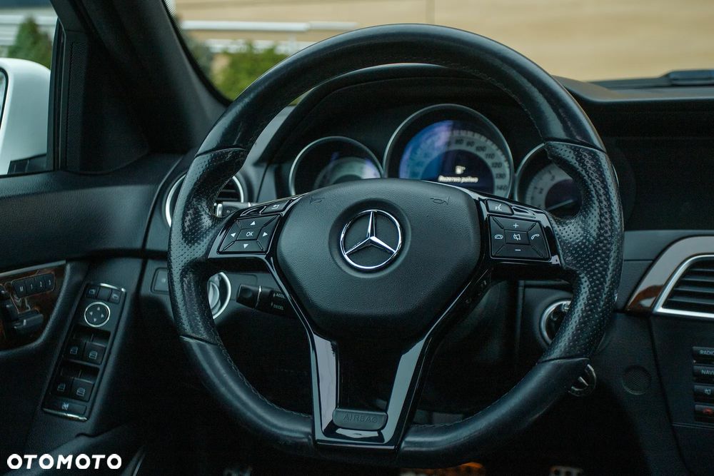 Mercedes-Benz Klasa C 350 4Matic 7G-TRONIC Avantgarde Edition - 8