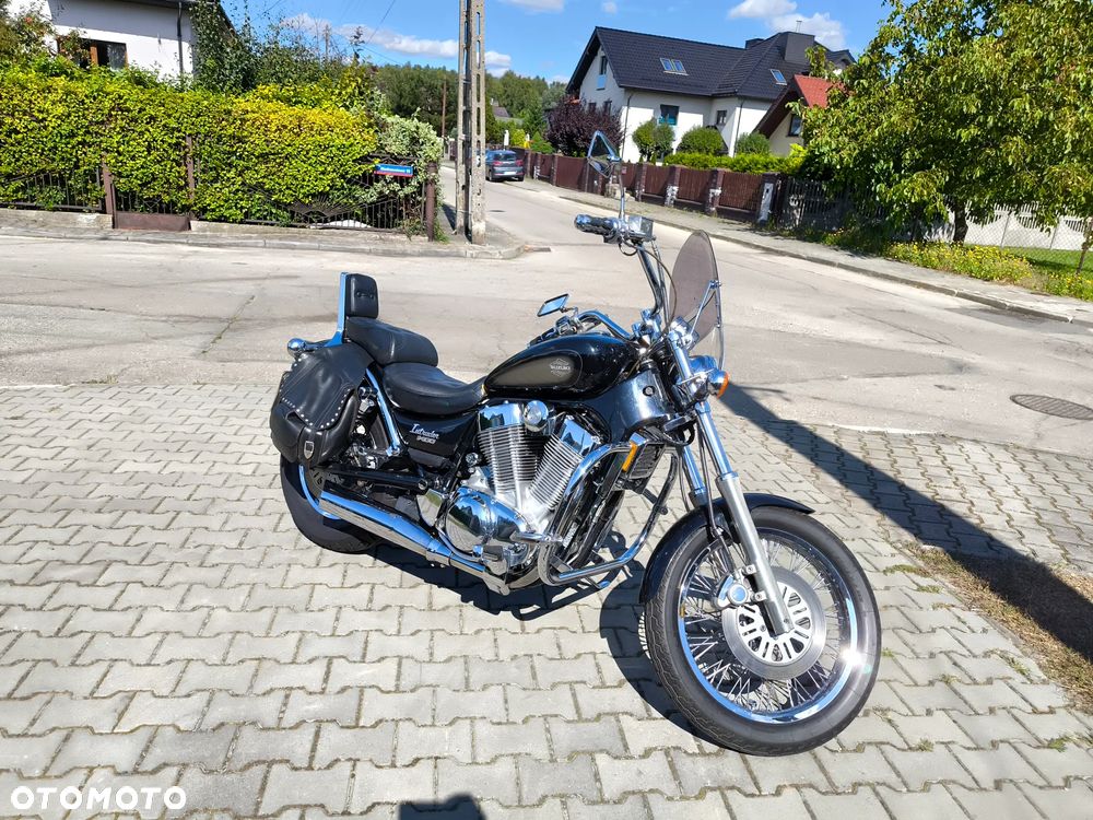 Suzuki Intruder - 7