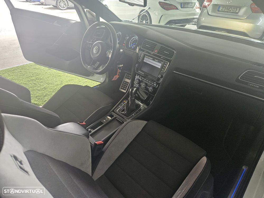 VW Golf R 2.0 TSI OPF 4Motion DSG - 28