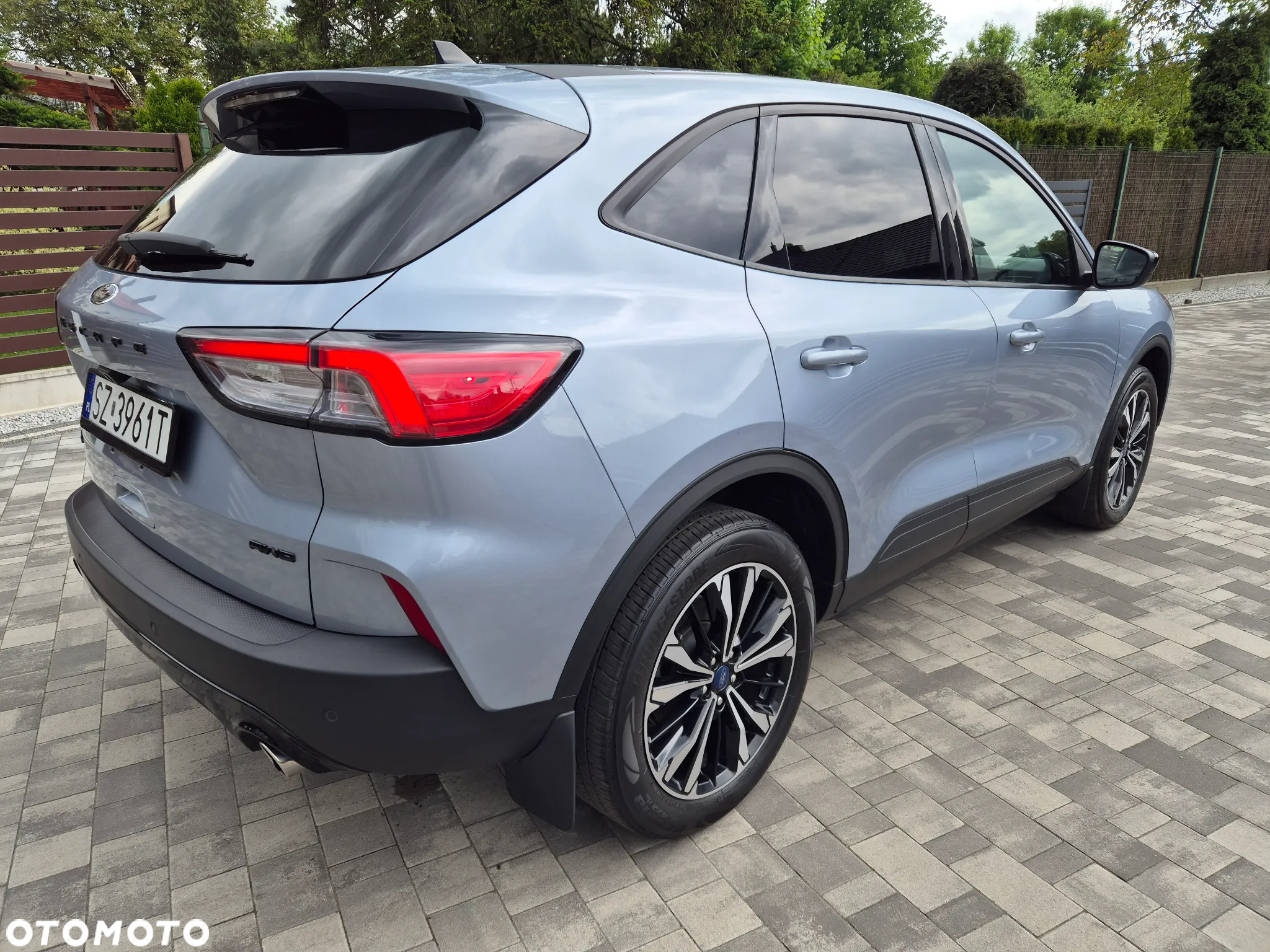 Ford Escape 2.0 EcoBoost AWD Titanium - 3