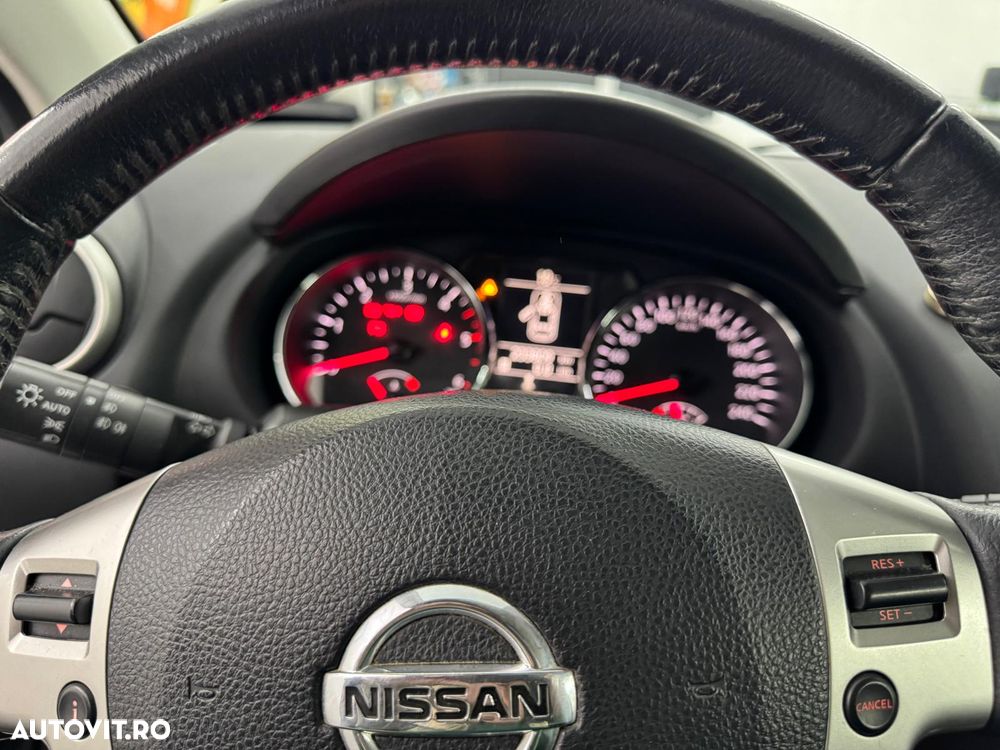 Nissan Qashqai 1.5 DCI N-Connecta - 18