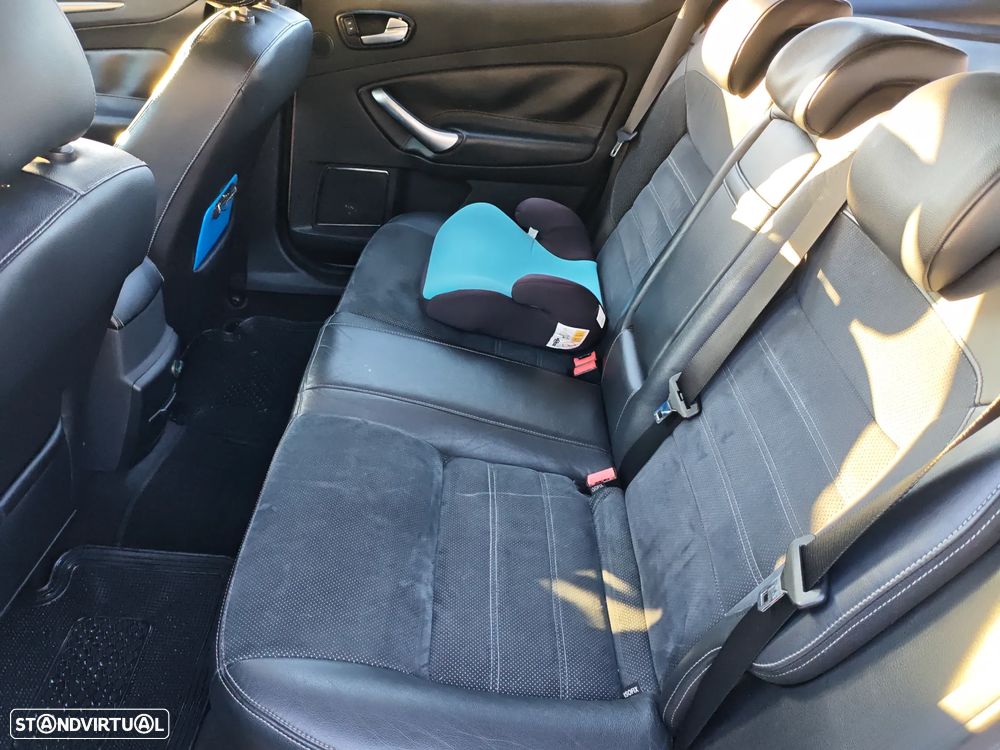 Ford Mondeo SW 2.0 TDCi 1st Edition - 9