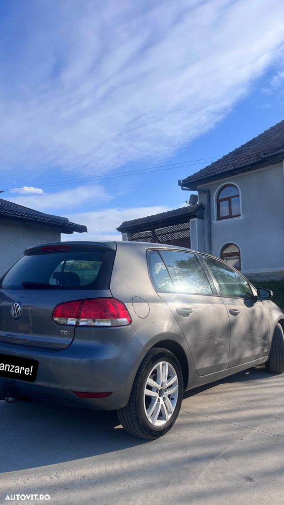 Volkswagen Golf 1.6 TDI DPF BlueMotion - 3
