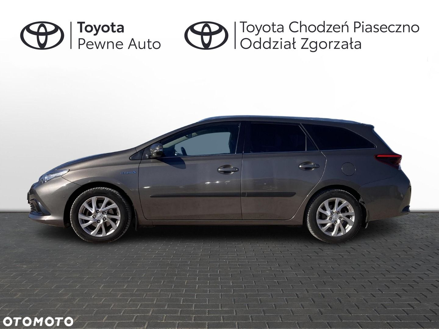 Toyota Auris Hybrid 135 Premium - 2