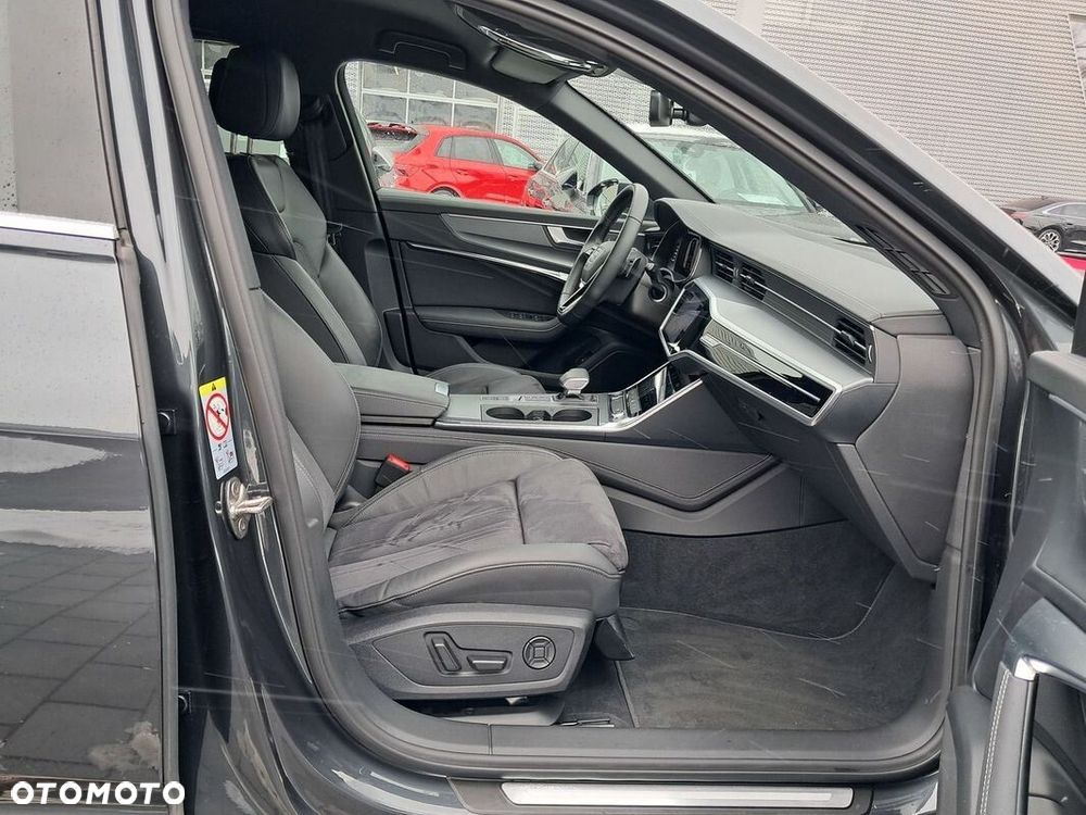 Audi A6 Avant - 32