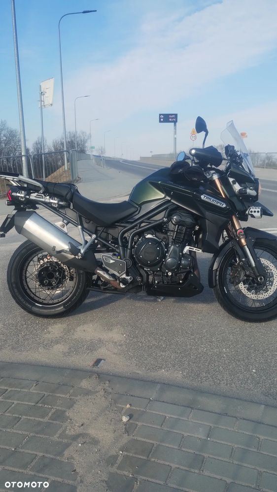 Triumph Tiger - 2