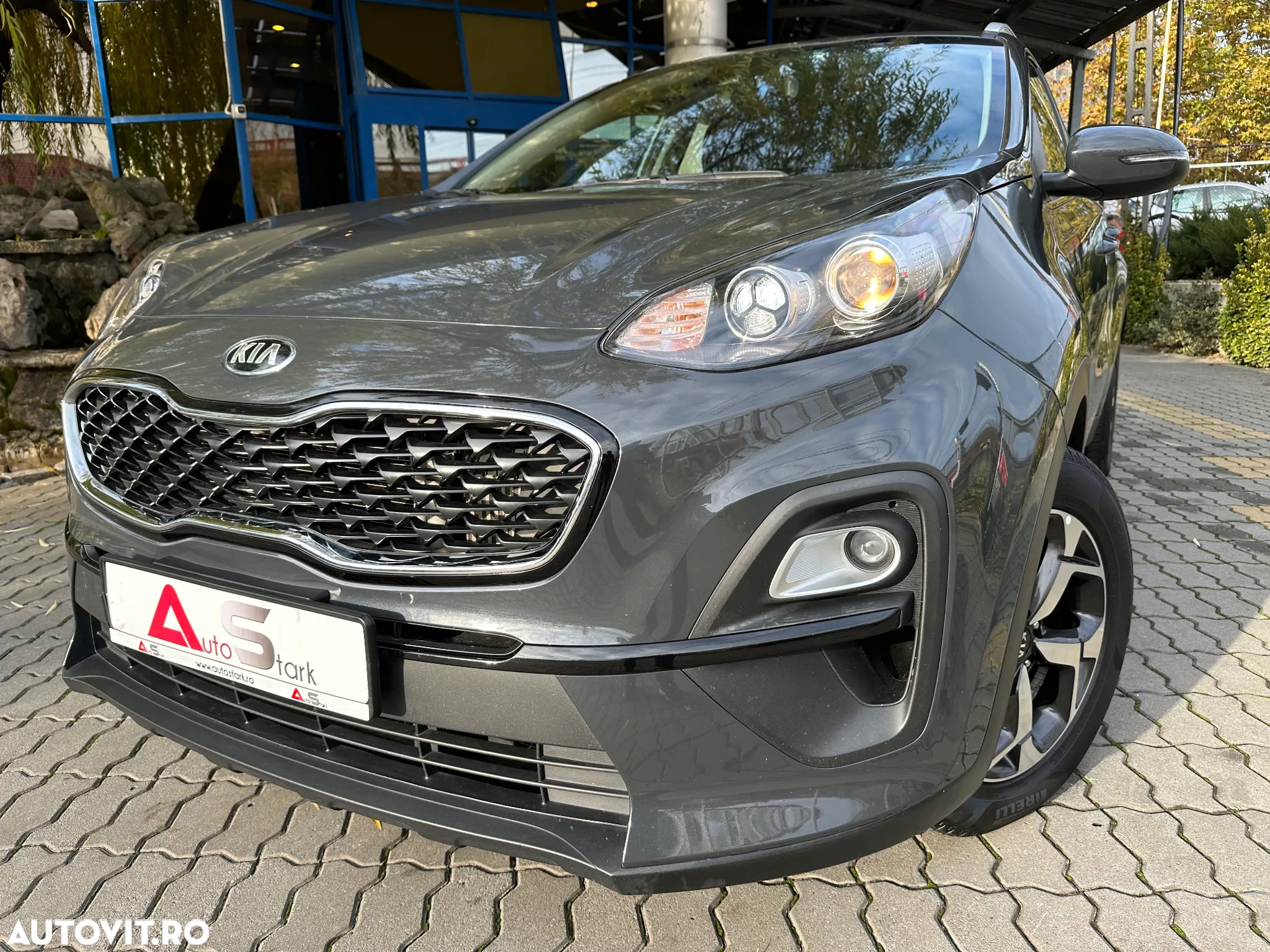 Kia Sportage 1.6 DSL MHEV 7DCT HP 4x2 Business Line - 9