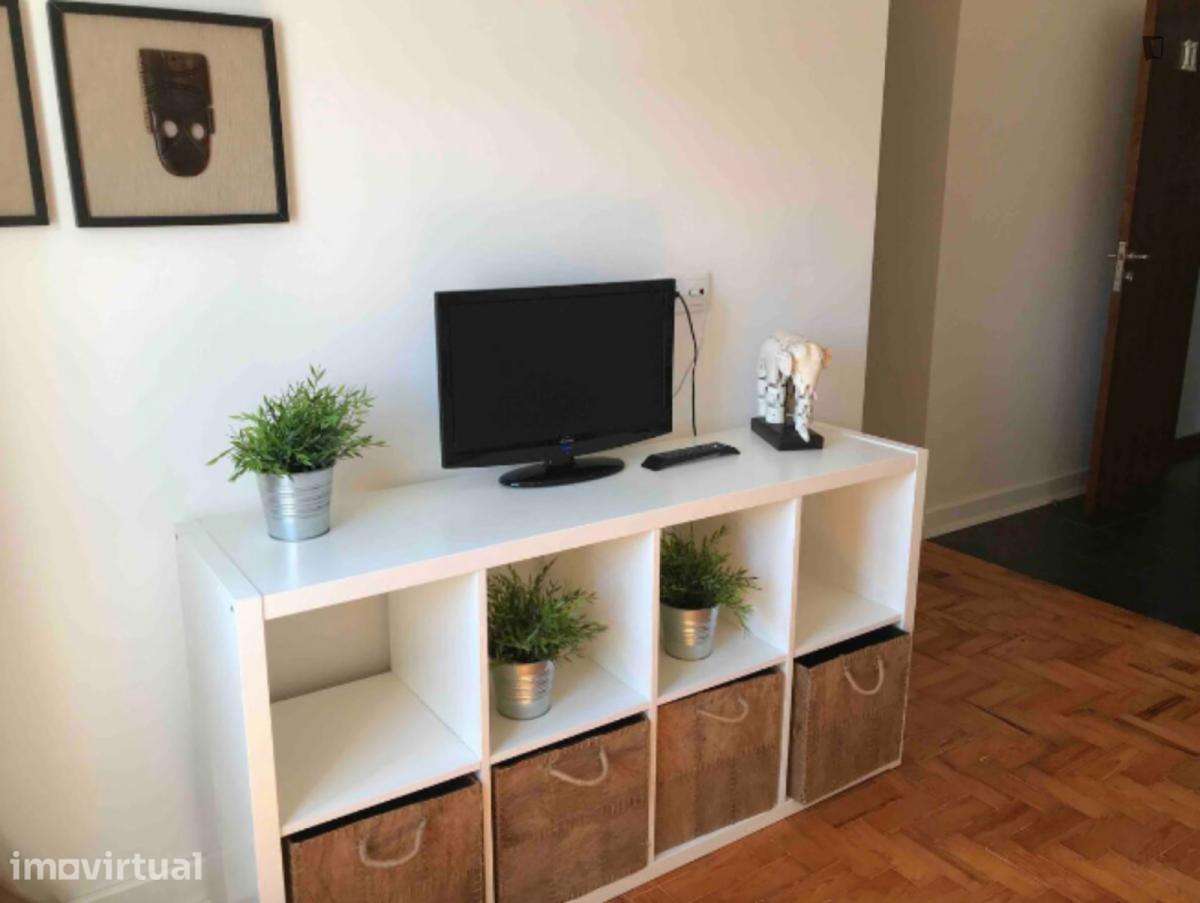 Apartamento com 1 quartos - localizado em Conchada Coimbra - Grande imagem: 2/22