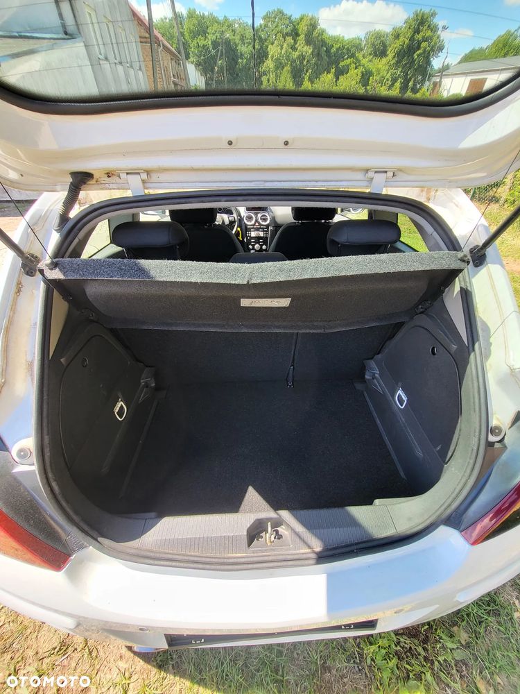 Opel Corsa - 14
