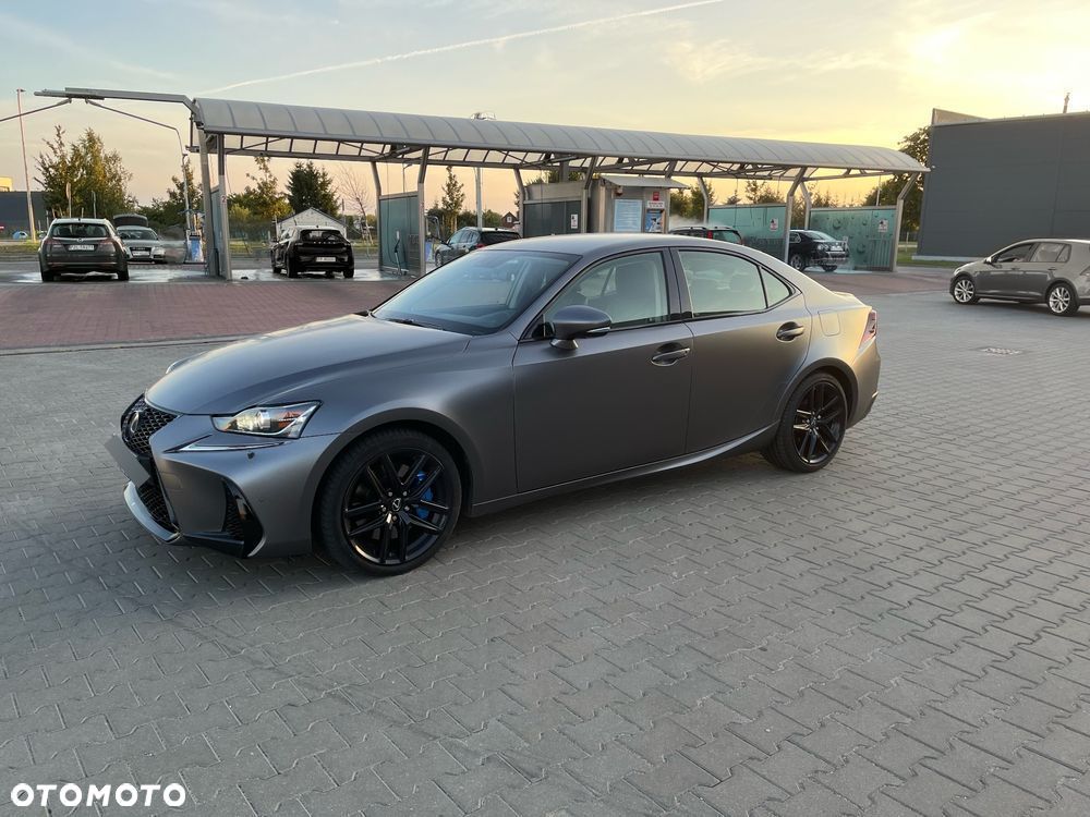 Lexus IS 200t / 300 Elegance - 9