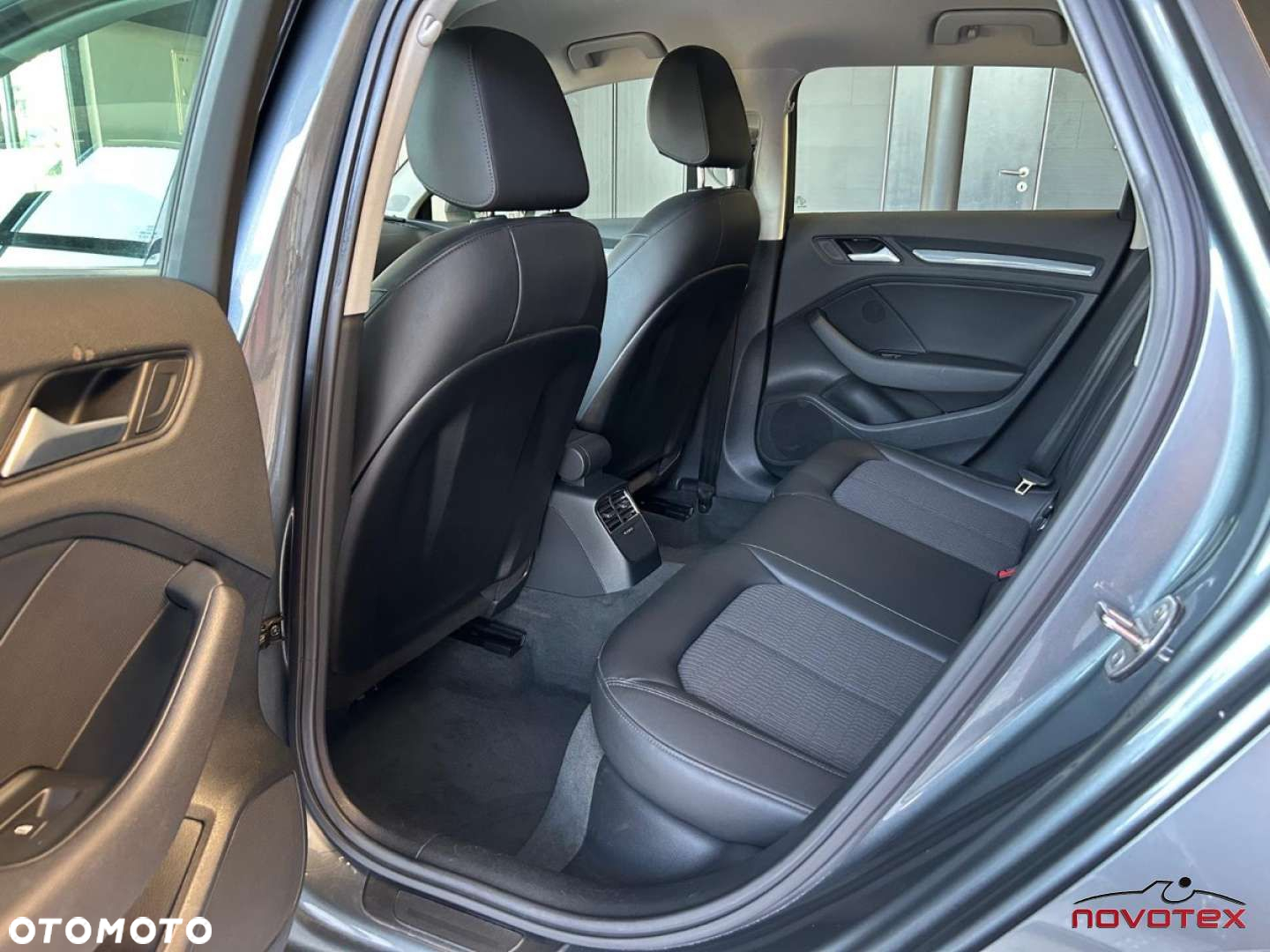 Audi A3 Sportback 1.6 TDI Attraction - 16