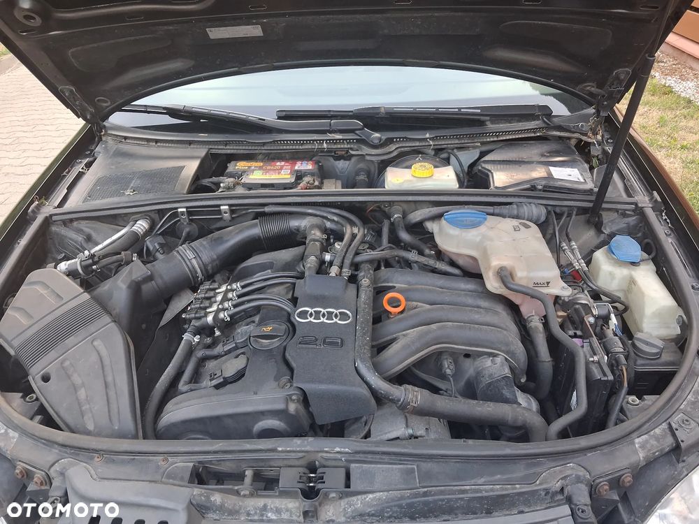 Audi A4 Limousine 2 - 16