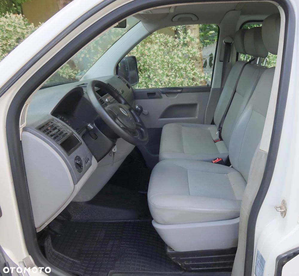 Volkswagen Transporter - 13