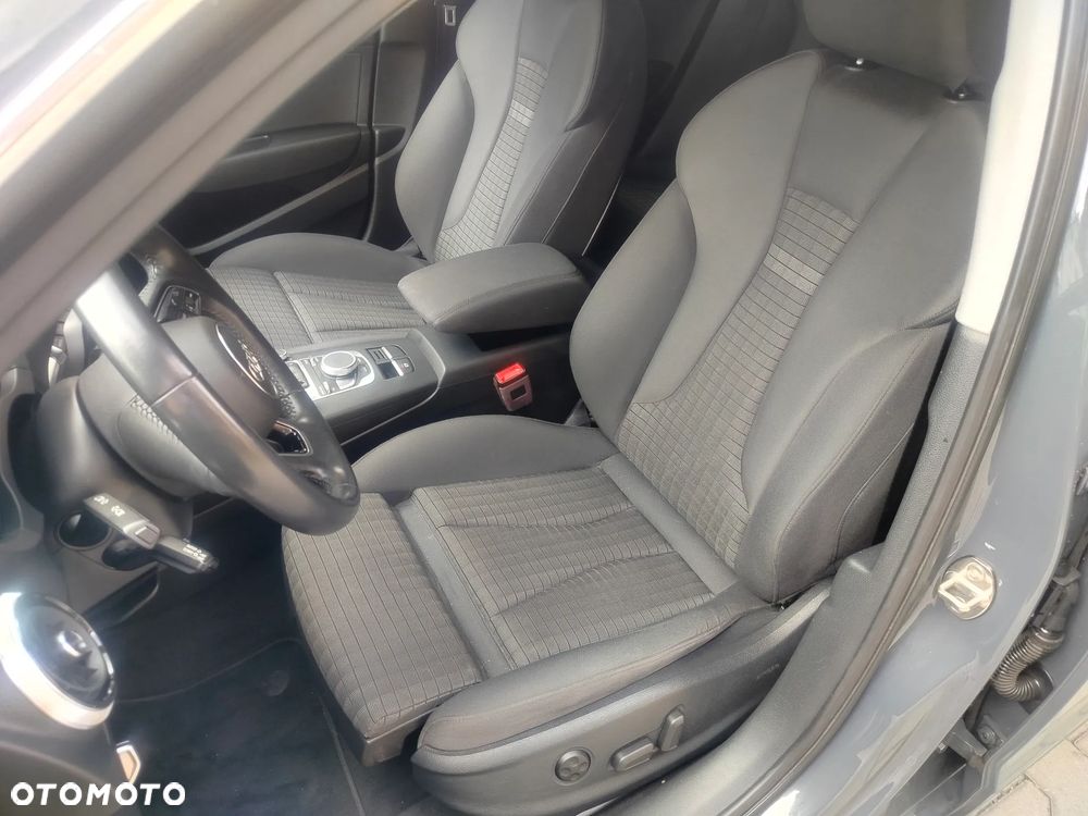Audi A3 Sportback 35 TFSI Sport S tronic - 10