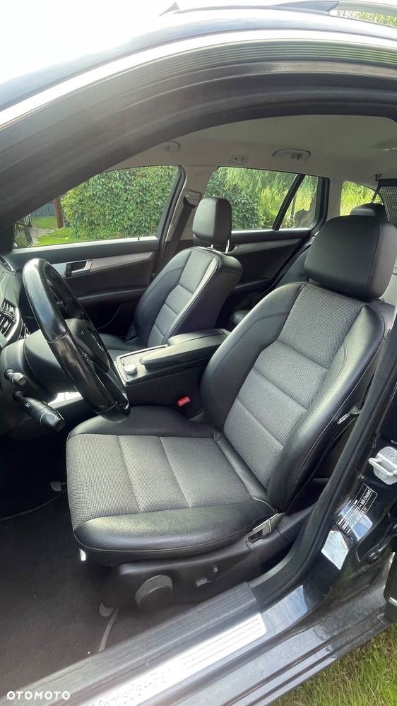 Mercedes-Benz Klasa C 180 BlueEFFICIENCY Avantgarde - 7