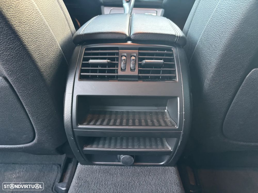 BMW 520 d Pack M Auto - 31