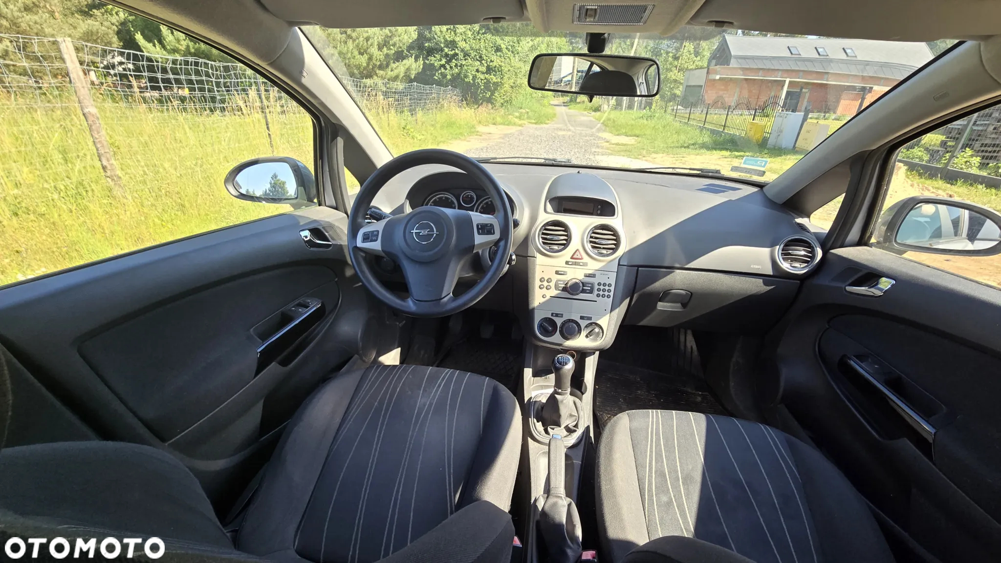 Opel Corsa - 12