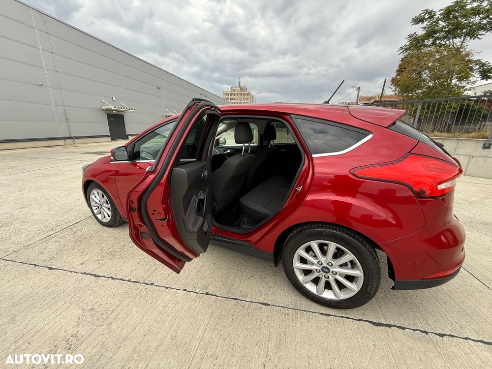 Ford Focus - 15